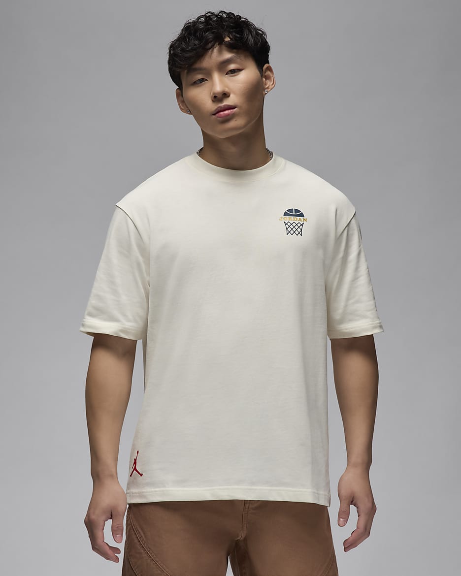 NIKE公式】ジョーダン メンズ グラフィック Tシャツ.オンラインストア (通販サイト)